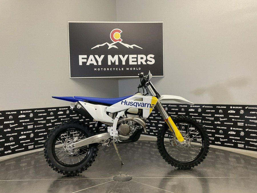 2027 HUSQVARNA FX 350 - 040274Q