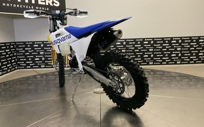 2027 HUSQVARNA FX 350 - 040274Q