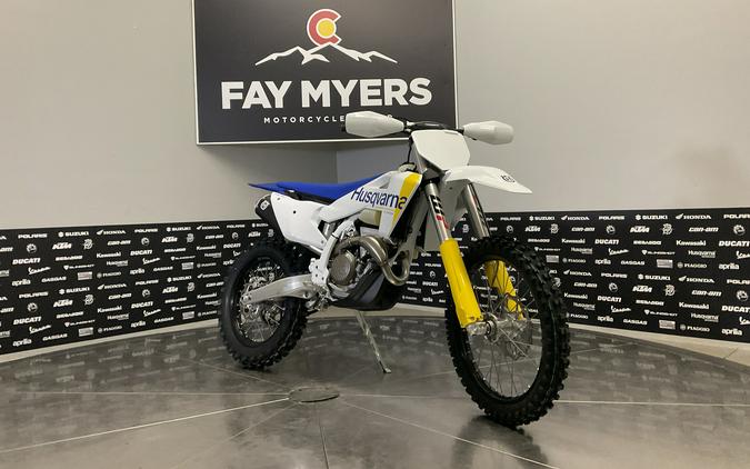 2027 HUSQVARNA FX 350 - 040274Q