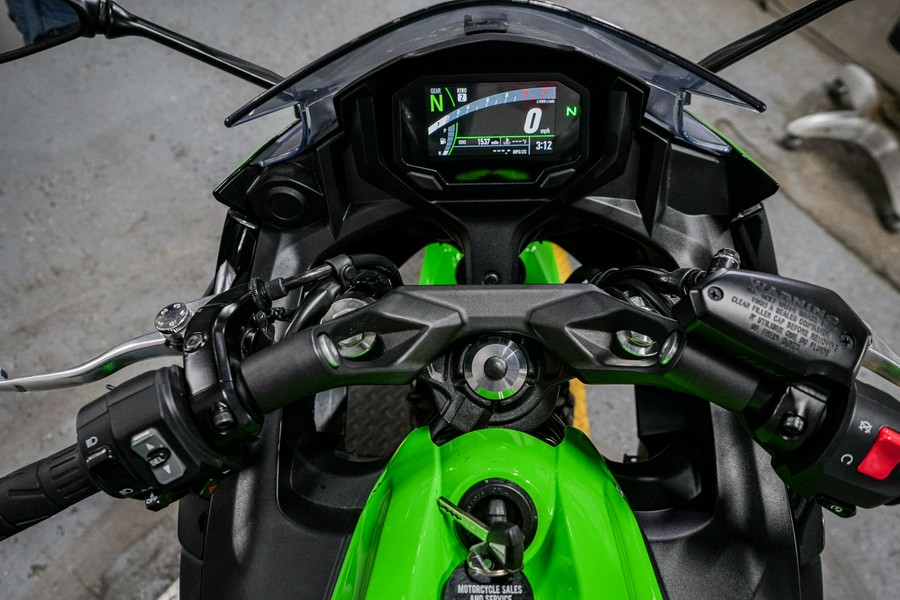 2023 Kawasaki Ninja 650 KRT Edition