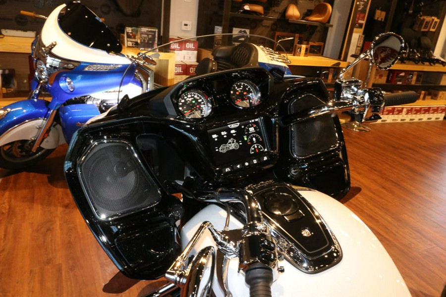 2025 Indian Motorcycle® Challenger® Limited Ghost White Metallic with Black Metallic