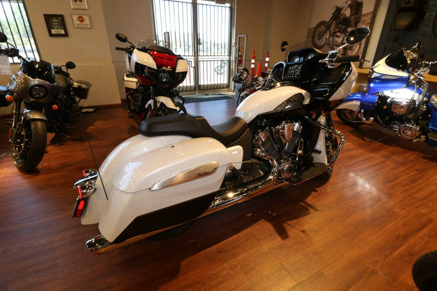 2025 Indian Motorcycle® Challenger® Limited Ghost White Metallic with Black Metallic