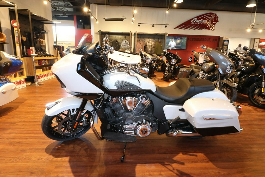 2025 Indian Motorcycle® Challenger® Limited Ghost White Metallic with Black Metallic