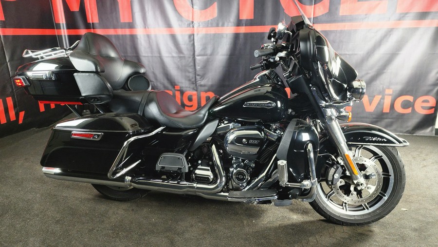 2018 HARLEY-DAVIDSON FLHTCU ELECTRA GLIDE ULTRA CLASSIC - C655115