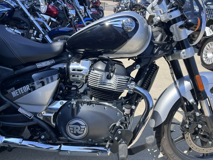 2024 Royal Enfield Super Meteor 650