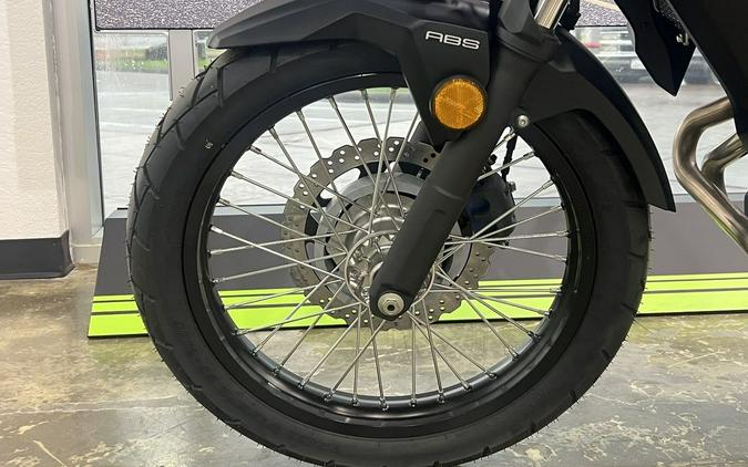 2025 Kawasaki Versys®-X 300 ABS