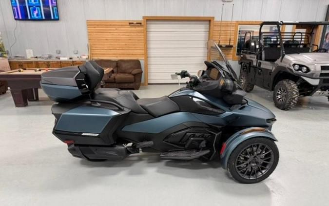 2026 Can-Am® Spyder RT Limited Dark