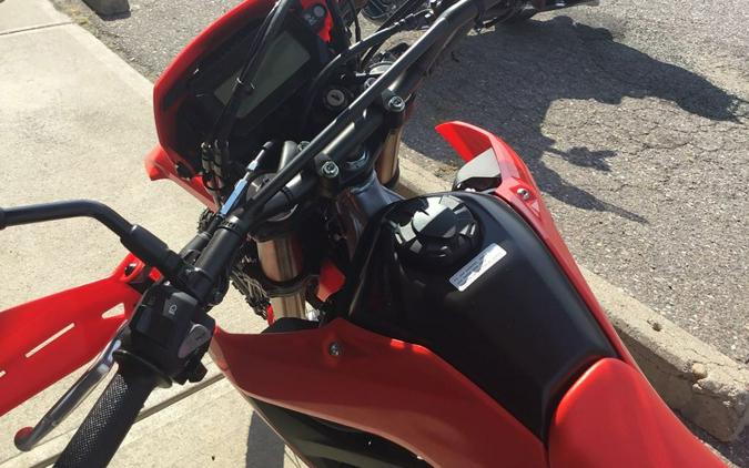 2025 CRF300LAS - Honda