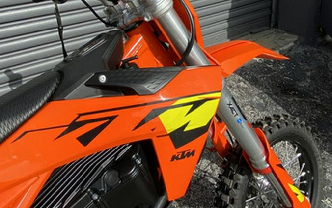 2026 KTM SX E 5