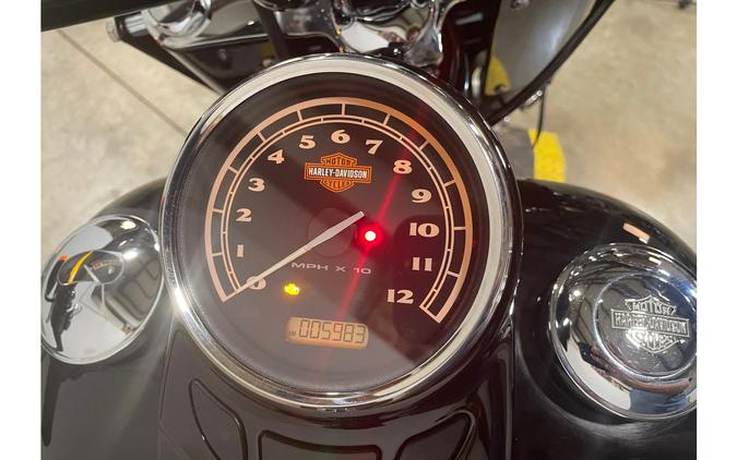 2017 Harley-Davidson® Softail Slim®