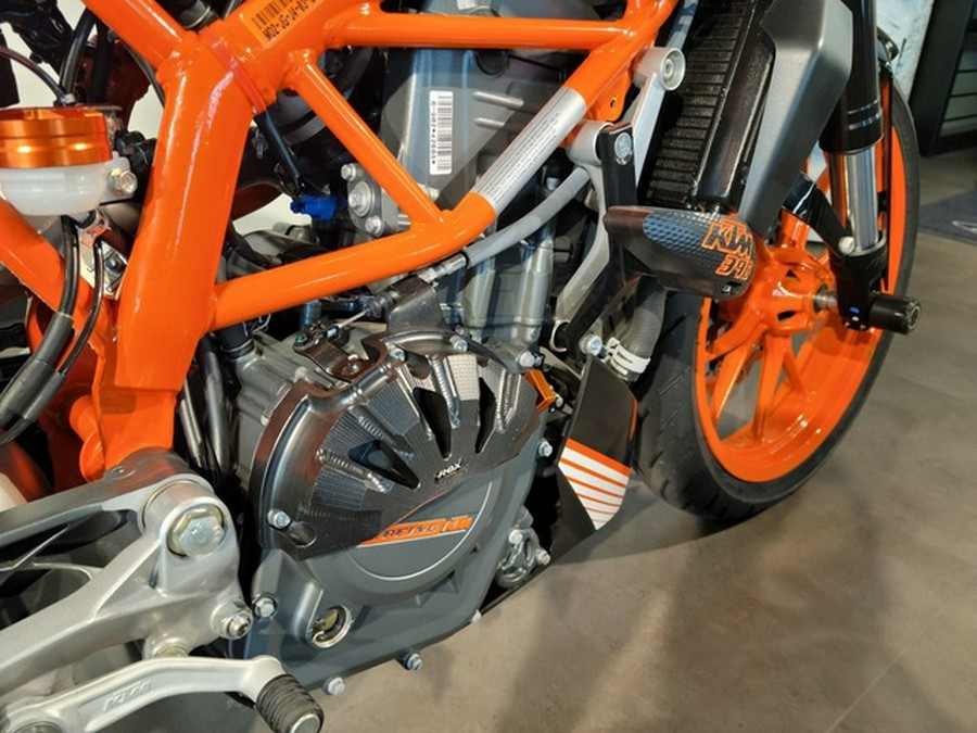 2016 KTM Duke 390