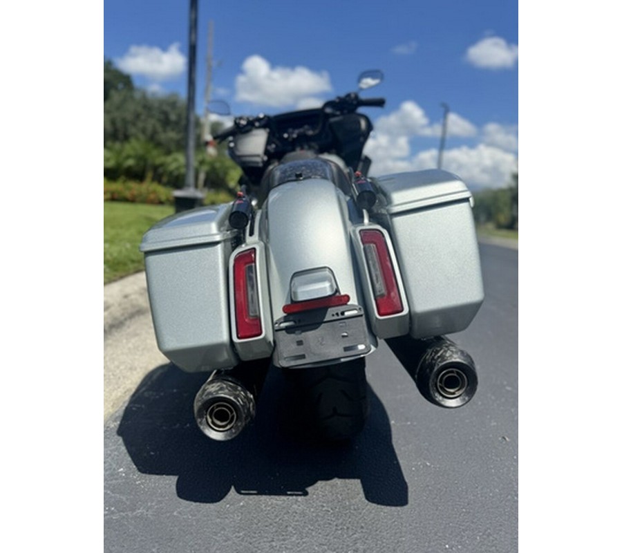 2025 Harley-Davidson FLTRXSTSE - CVO Road Glide ST