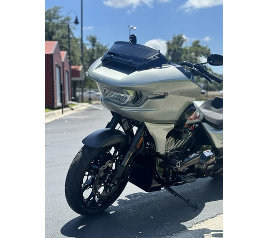 2025 Harley-Davidson FLTRXSTSE - CVO Road Glide ST