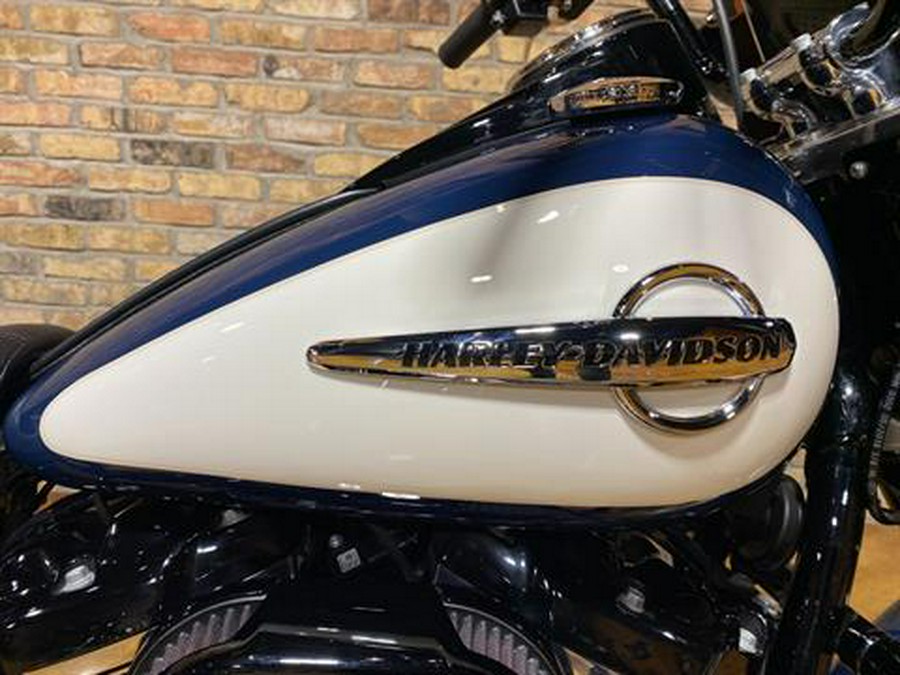 2019 Harley-Davidson Heritage Classic 107
