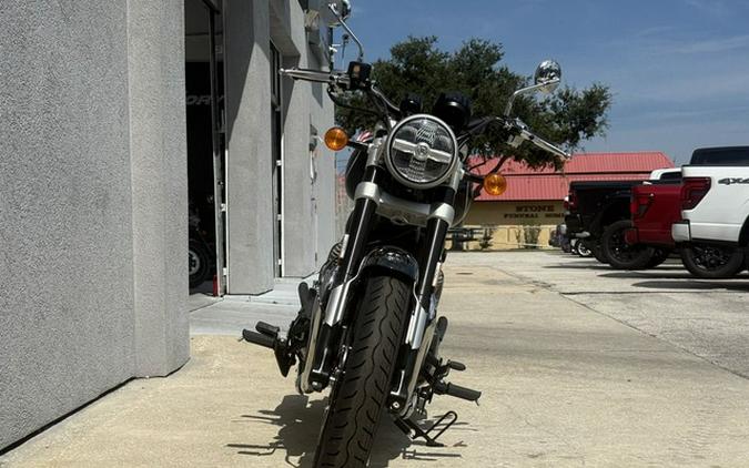 2024 Royal Enfield Super Meteor 650 Astral Green