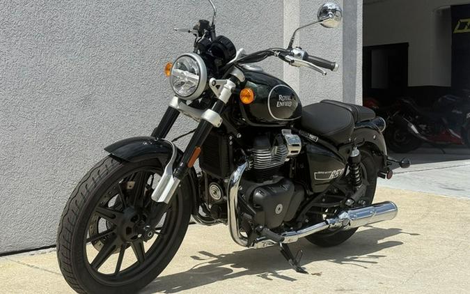 2024 Royal Enfield Super Meteor 650 Astral Green