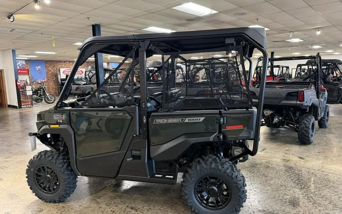 2026 Honda® Pioneer 1000-5 Deluxe