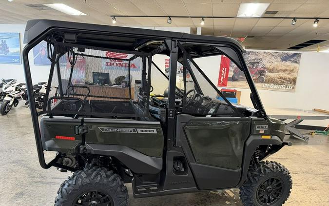 2026 Honda® Pioneer 1000-5 Deluxe