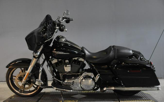 2014 Harley-Davidson Street Glide Special