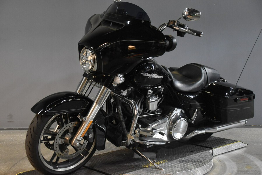 2014 Harley-Davidson Street Glide Special