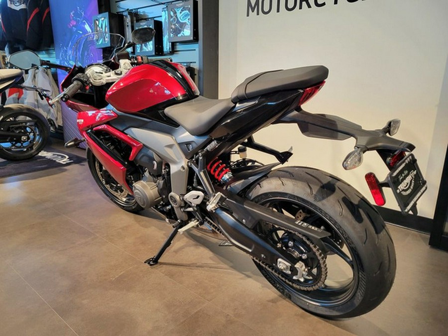 2025 Triumph Daytona 660 Carnival Red/Sapphire Black 660