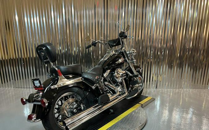 2016 Harley-Davidson FLSTC - Heritage Softail Classic
