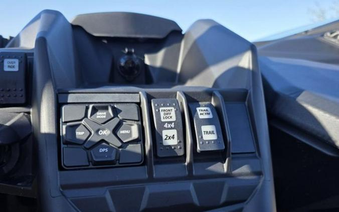 2026 Can-Am® Maverick X3 Max RS Turbo RR Scandi Blue & Orange Crush