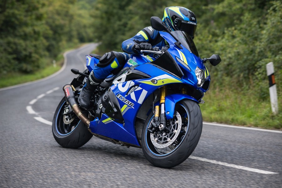 2021 SUZUKI GSX-R1000R - F7100335