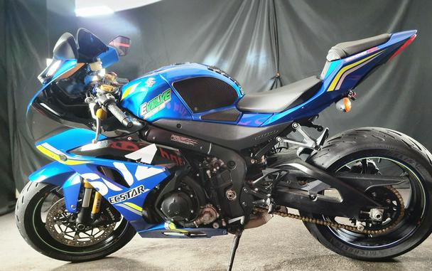2021 SUZUKI GSX-R1000R - F7100335