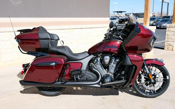 2026 INDIAN MOTORCYCLE PURSUIT DARK HORSE