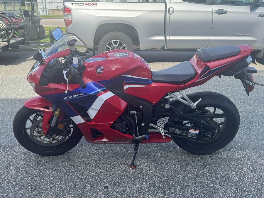 2024 Honda CBR600RR