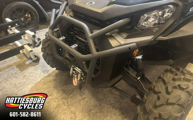 2025 Can-Am Commander XT 700