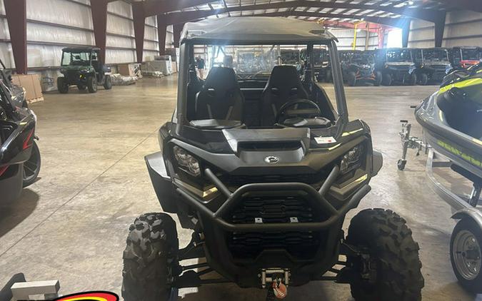 2025 Can-Am Commander XT 700