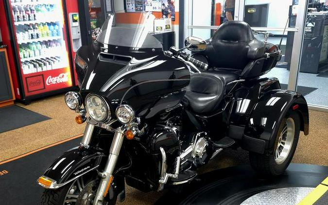 2014 Harley-Davidson® FLHTCUTG - Tri Glide® Ultra