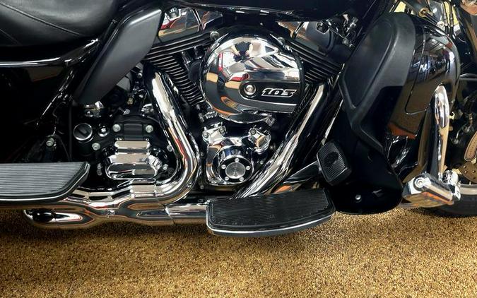 2014 Harley-Davidson® FLHTCUTG - Tri Glide® Ultra