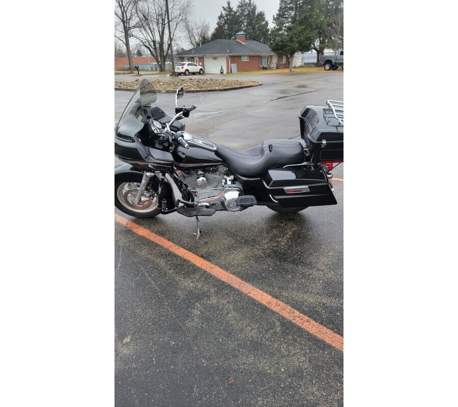 2006 Harley-Davidson Road Glide Vivid Black FLTRI