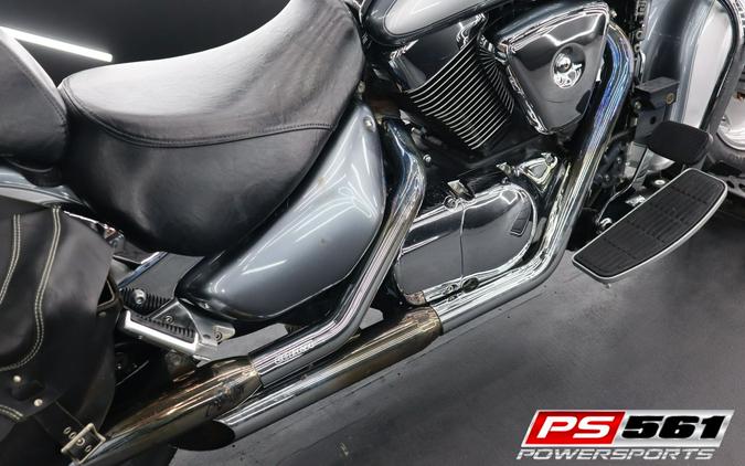 2003 Suzuki Motor of America Inc. Intruder® LC 1500