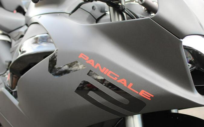 2024 Ducati PANV2