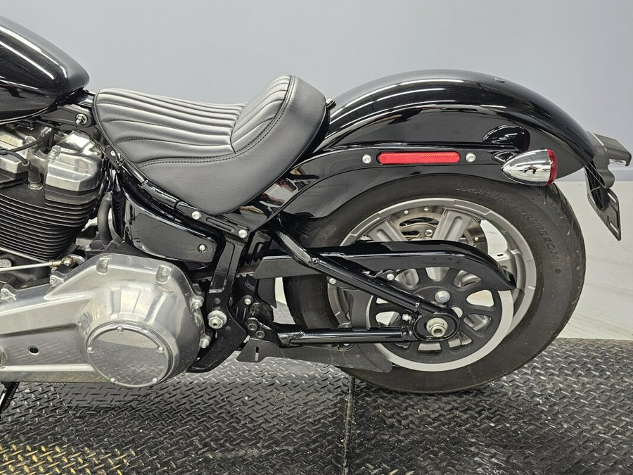 2022 Harley-Davidson Softail Standard FXST