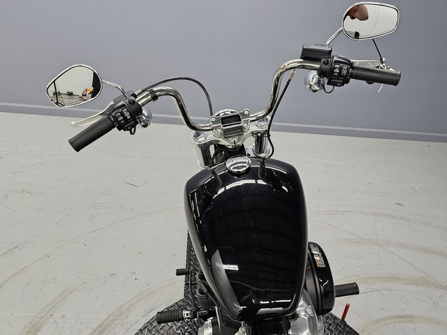 2022 Harley-Davidson Softail Standard FXST