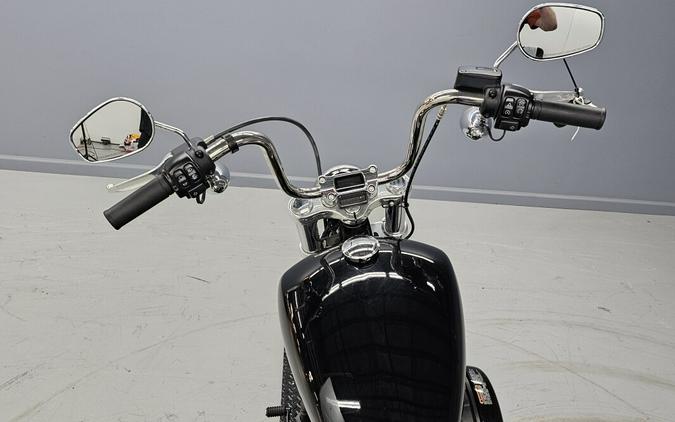 2022 Harley-Davidson Softail Standard