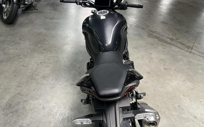 2025 Kawasaki Z900 ABS Metallic Spark Black/Metallic Carbon Gray