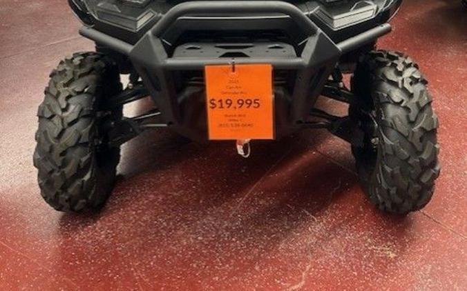 2025 Can-Am® Defender PRO XT HD10