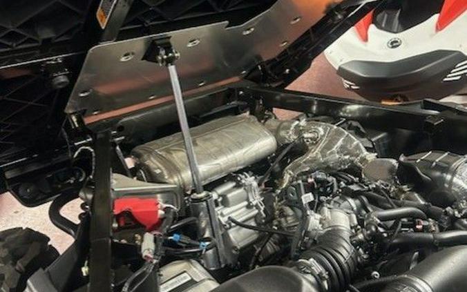 2025 Can-Am® Defender PRO XT HD10