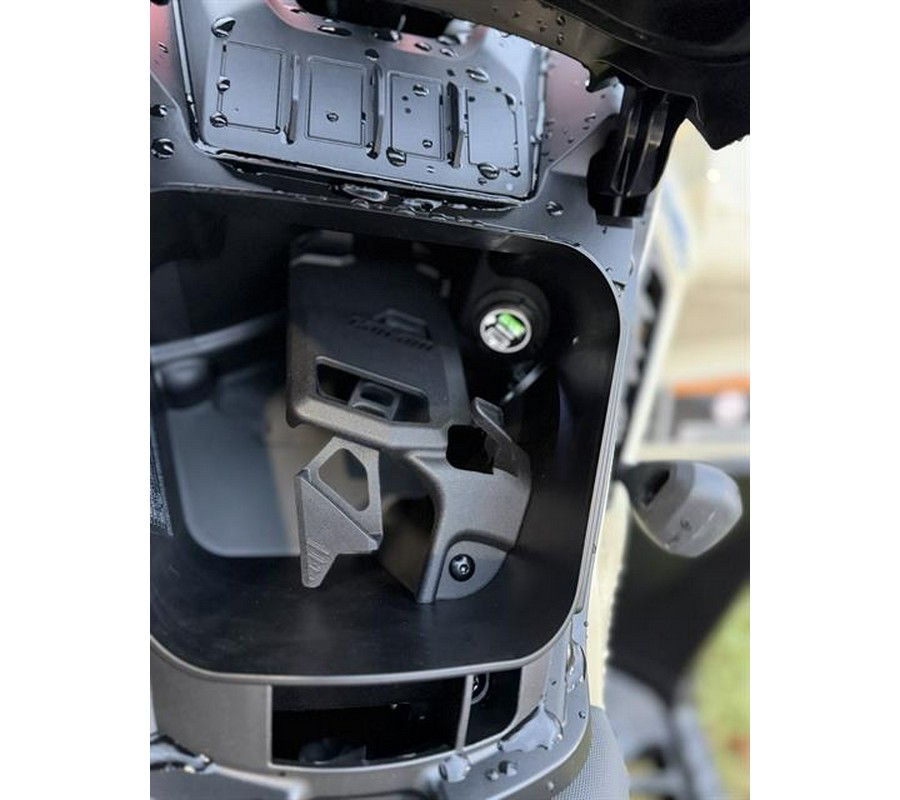 2026 Can-Am Outlander PRO XU HD7