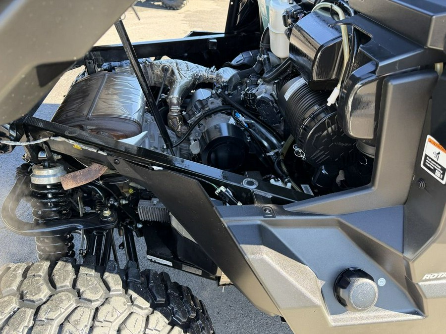 2022 Can-Am® Defender MAX Lone Star Cab HD10