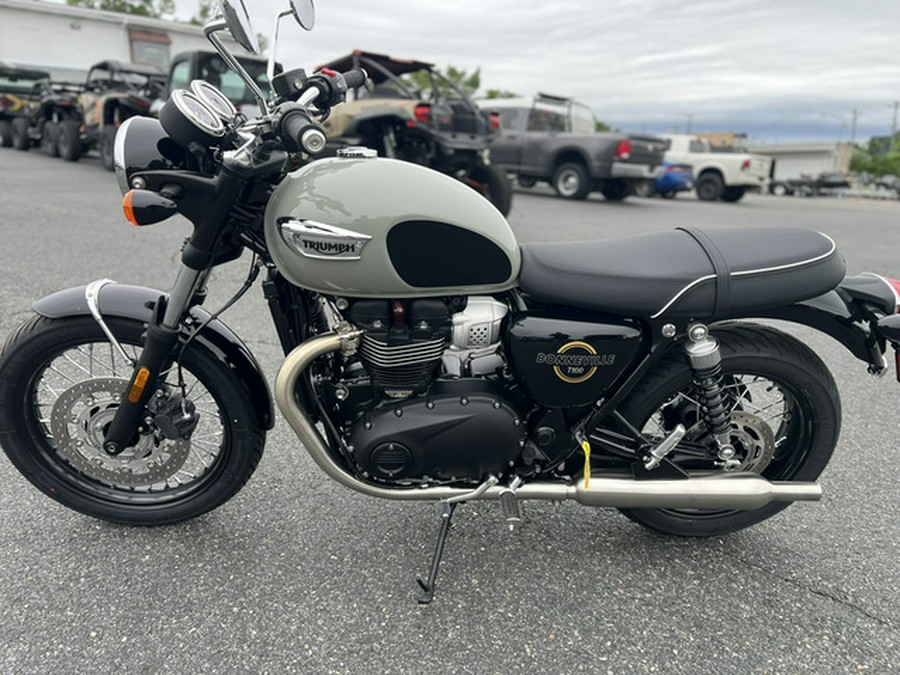 2026 Triumph Bonneville T100