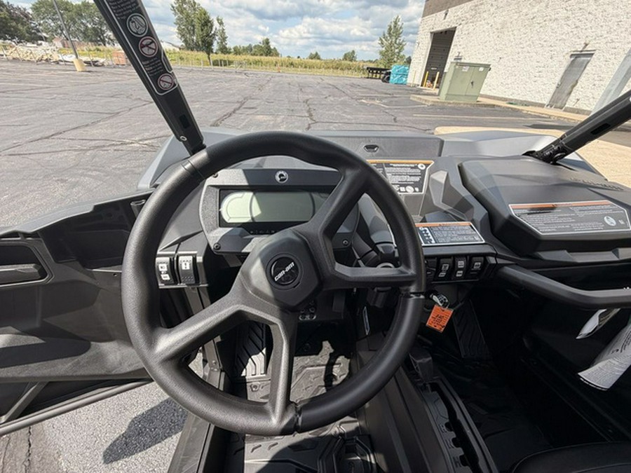 2026 Can-Am Commander XT-P 1000R