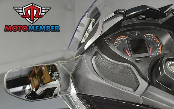 2014 Can-Am Spyder ST Limited SE5