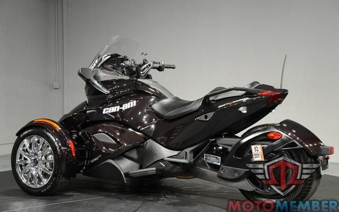 2014 Can-Am Spyder ST Limited SE5